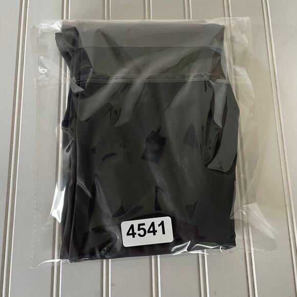 Spanx Size XL Faux Leather Leggings Size XL - Picture 10 of 10